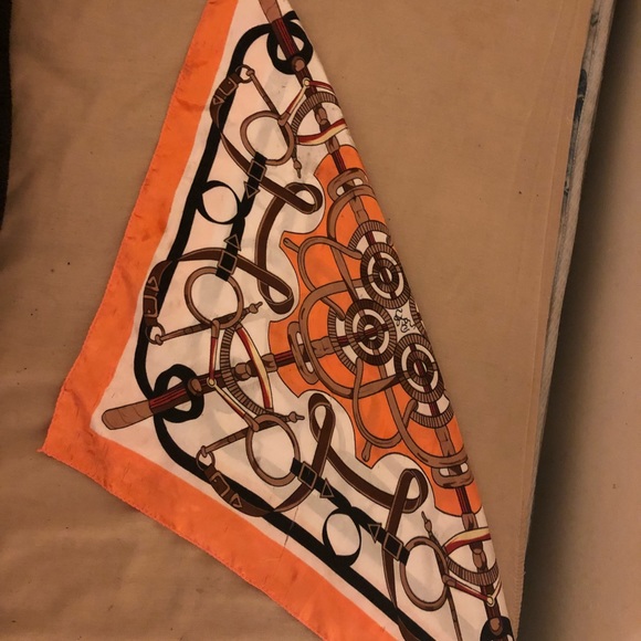 Scarf - Picture 2 of 3